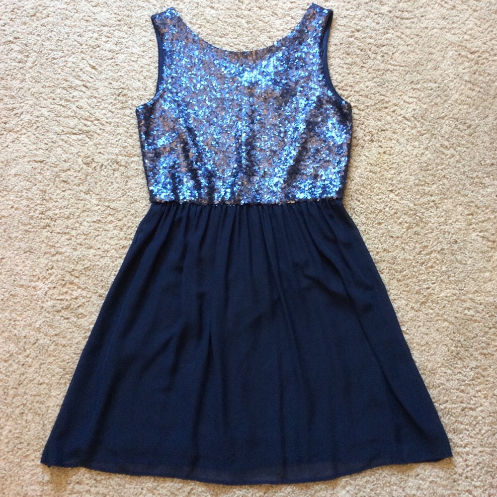 Marie Lund Blue Dress